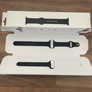 NWOT 41 MM Midnight Apple Watch Band